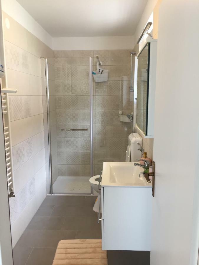Remi Appartement Umag Buitenkant foto